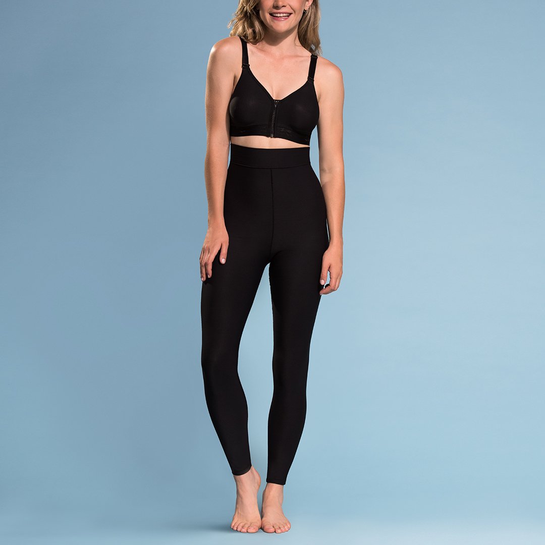 These Plus Size high waisted compression capri leggings have a